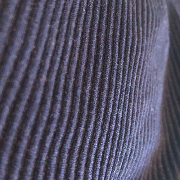 Garage, black long-sleeve ribbed cropped crew neck. Size US S. - Picture 3 of 5